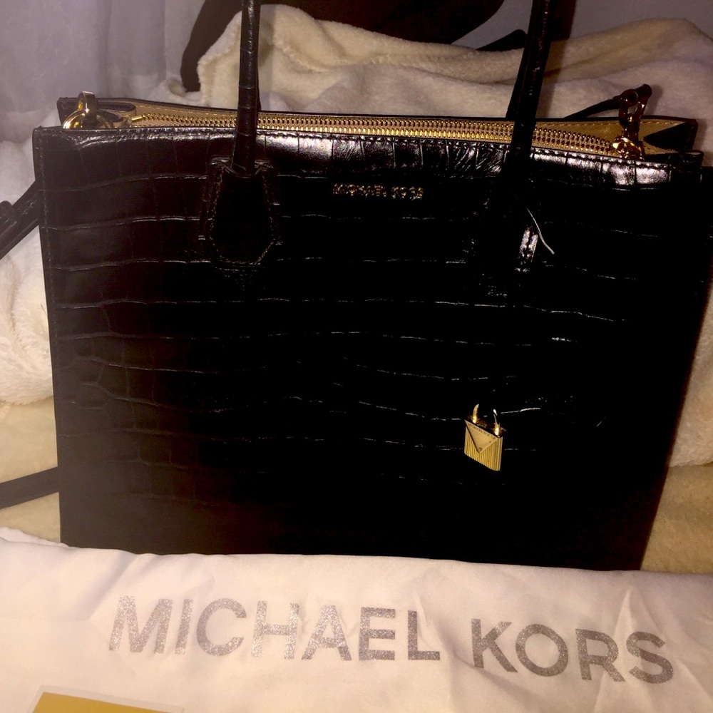 Michael Kors MERCER Black Croc Embossed leather